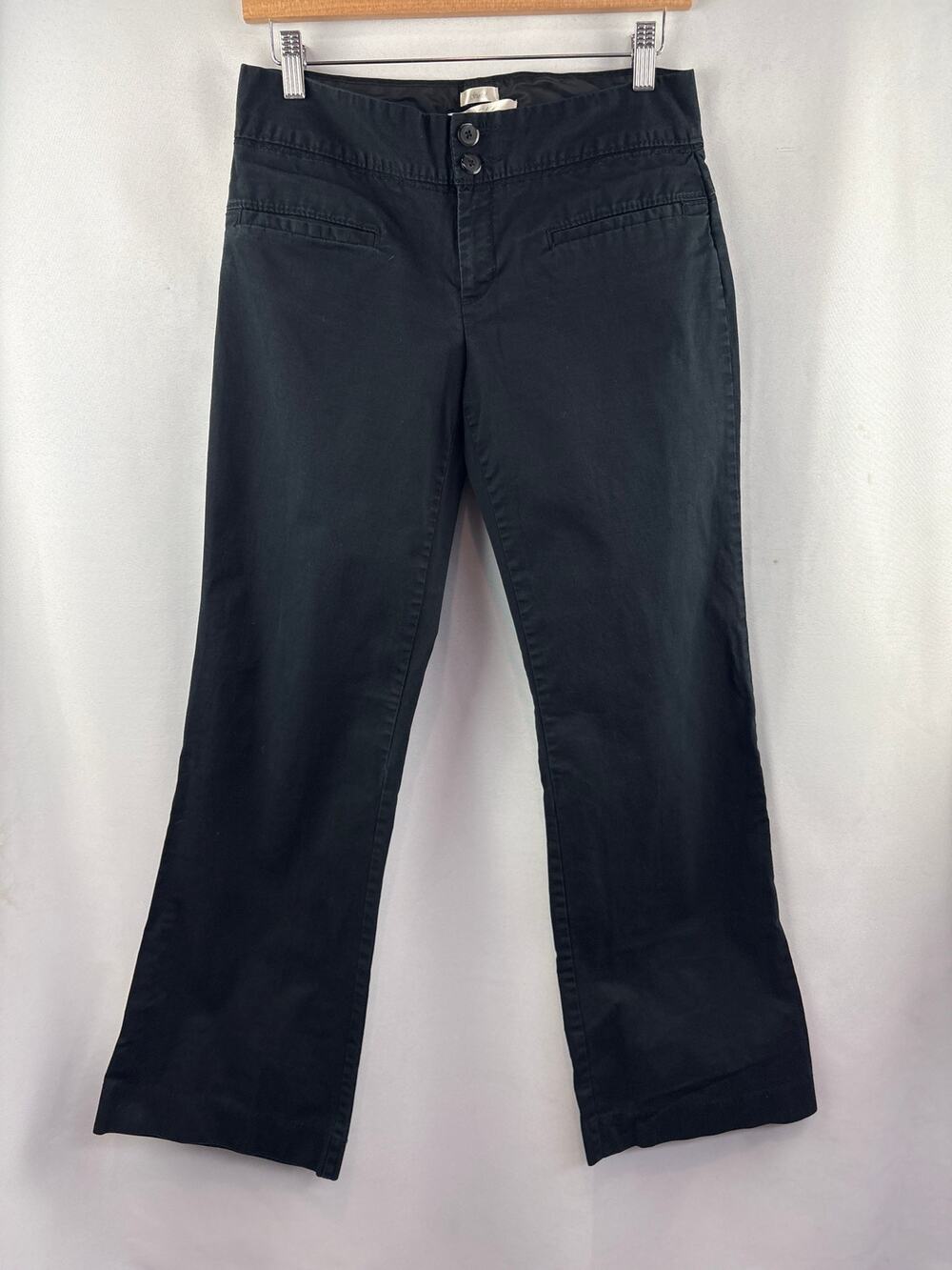 Women’s Old Navy Size 6 Low-Waisted Black Wide Leg Pants